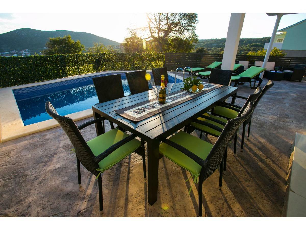 Villa Croatia Sea View With Heated Pool Vinišće Extérieur photo