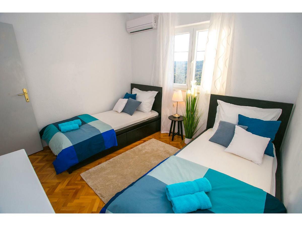 Villa Croatia Sea View With Heated Pool Vinišće Extérieur photo