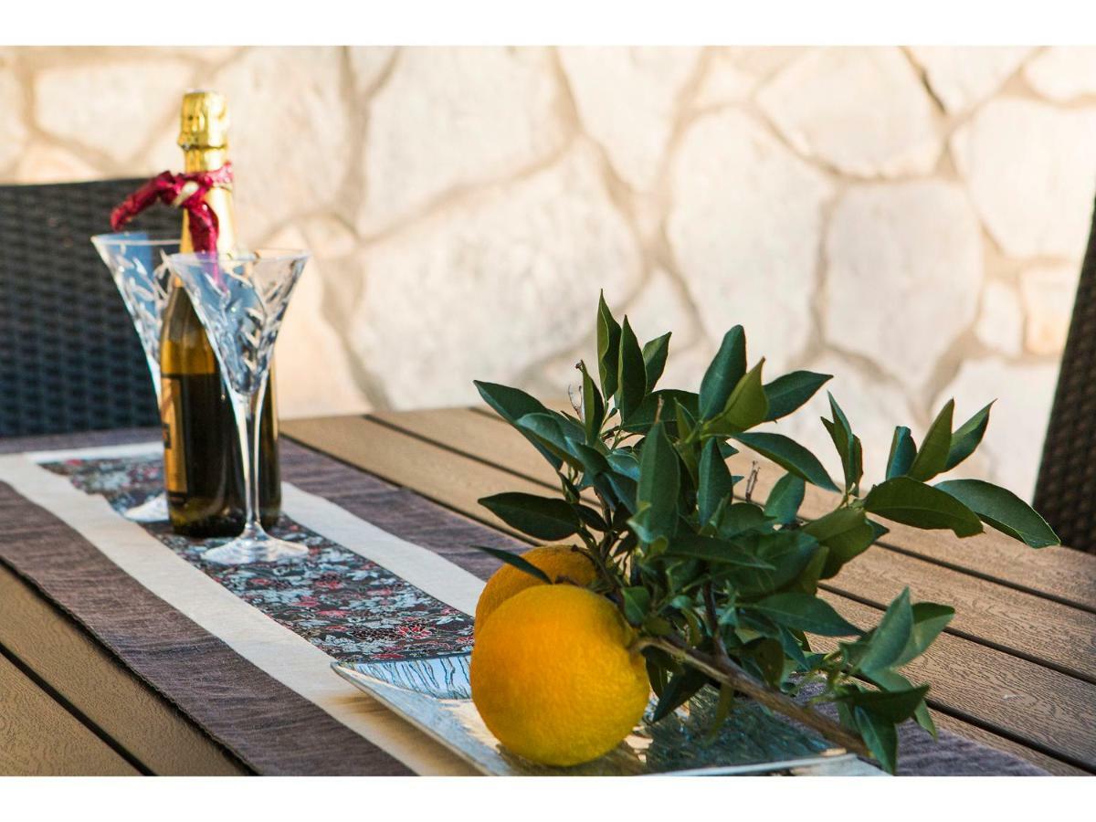 Villa Croatia Sea View With Heated Pool Vinišće Extérieur photo
